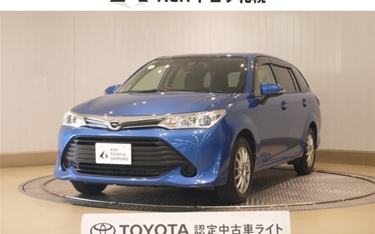 2016 Toyota Corolla Axio / Fielder 1.5 X — photo 1