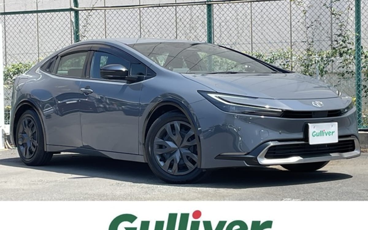2025 Toyota Prius 2.0 — photo 1